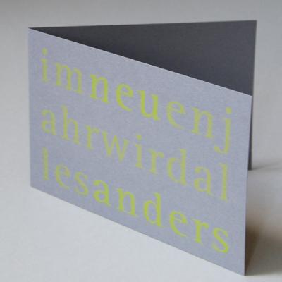 Recycling-Neujahrskarte: im neuen jahr wird alles anders