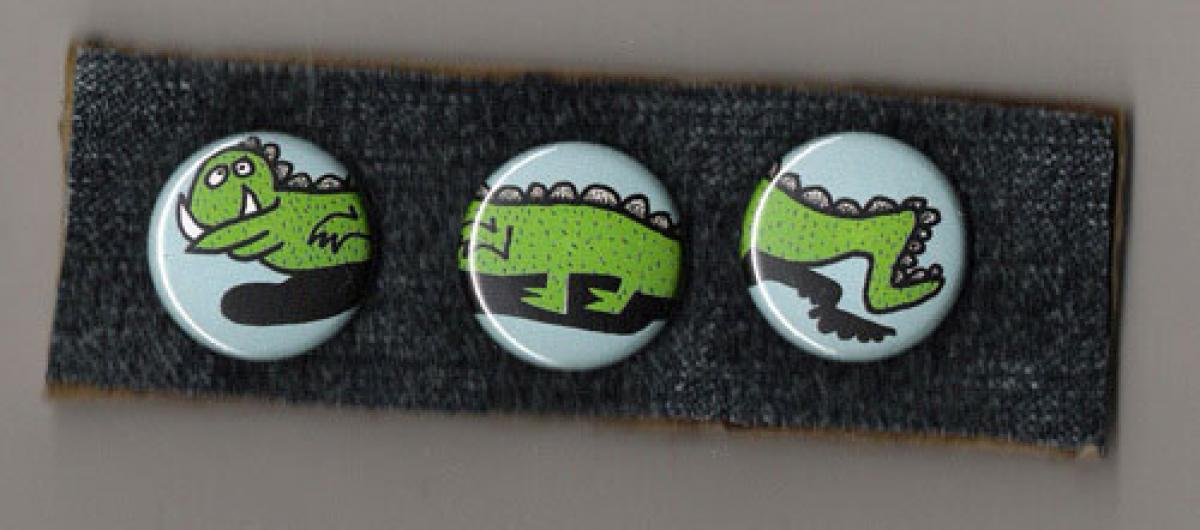 Buttons: Monstertryptichon
